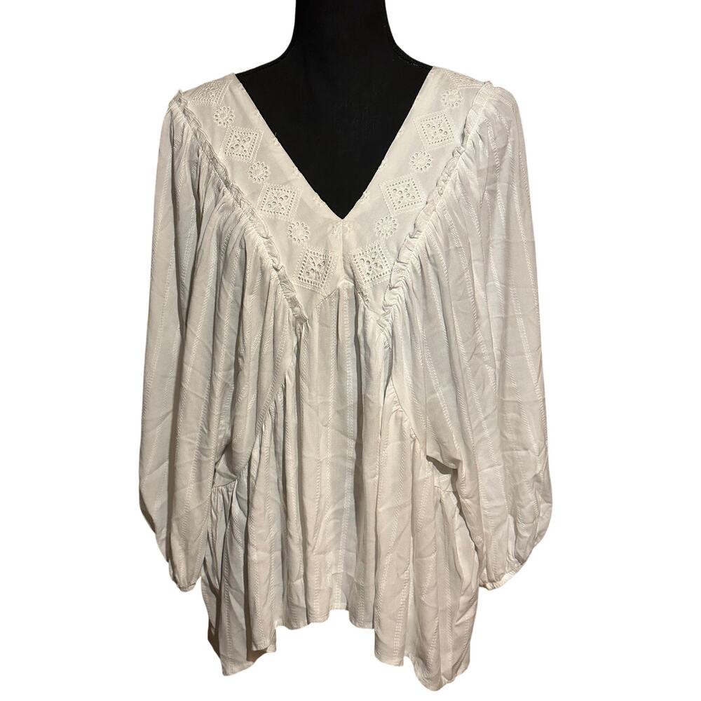 NWT Maurices Womens XXL White Boho Lace Trim V-Neck Long Sleeve Peasant Blouse